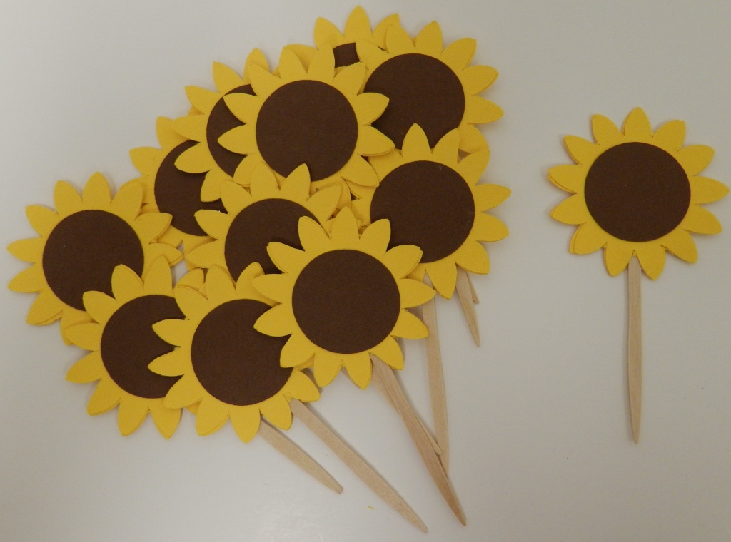 Sunflower Cupcake Toppers on Luulla